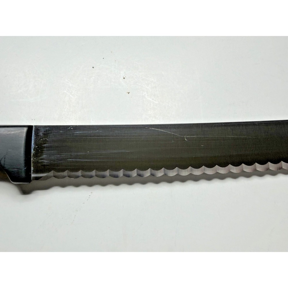 Wusthof Gourmet 8" Serrated Bread Knife Slicing Bread Factory Sharp! - Picture 12 of 13